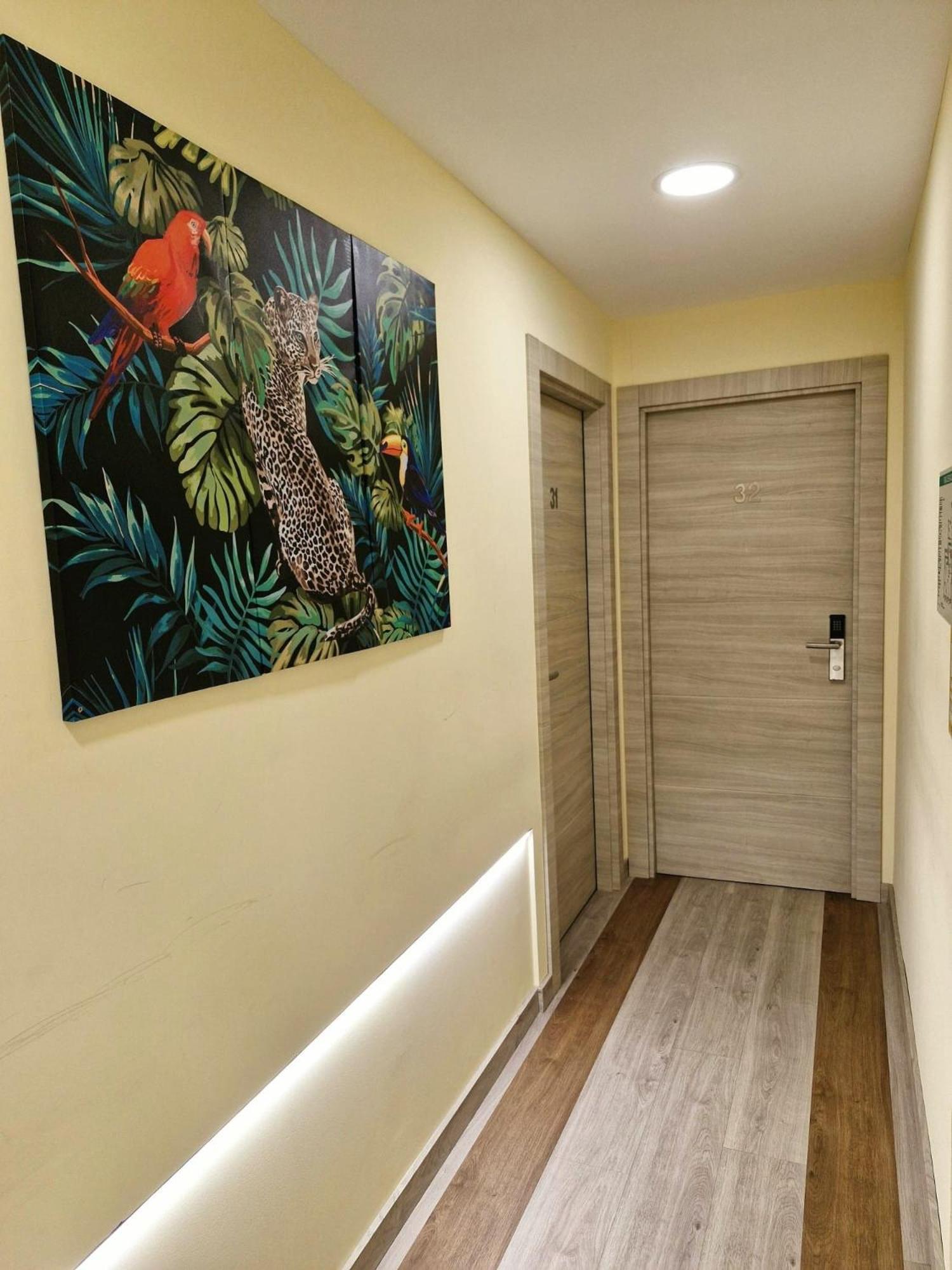Feeling Home - Suites&Rooms León Exterior foto