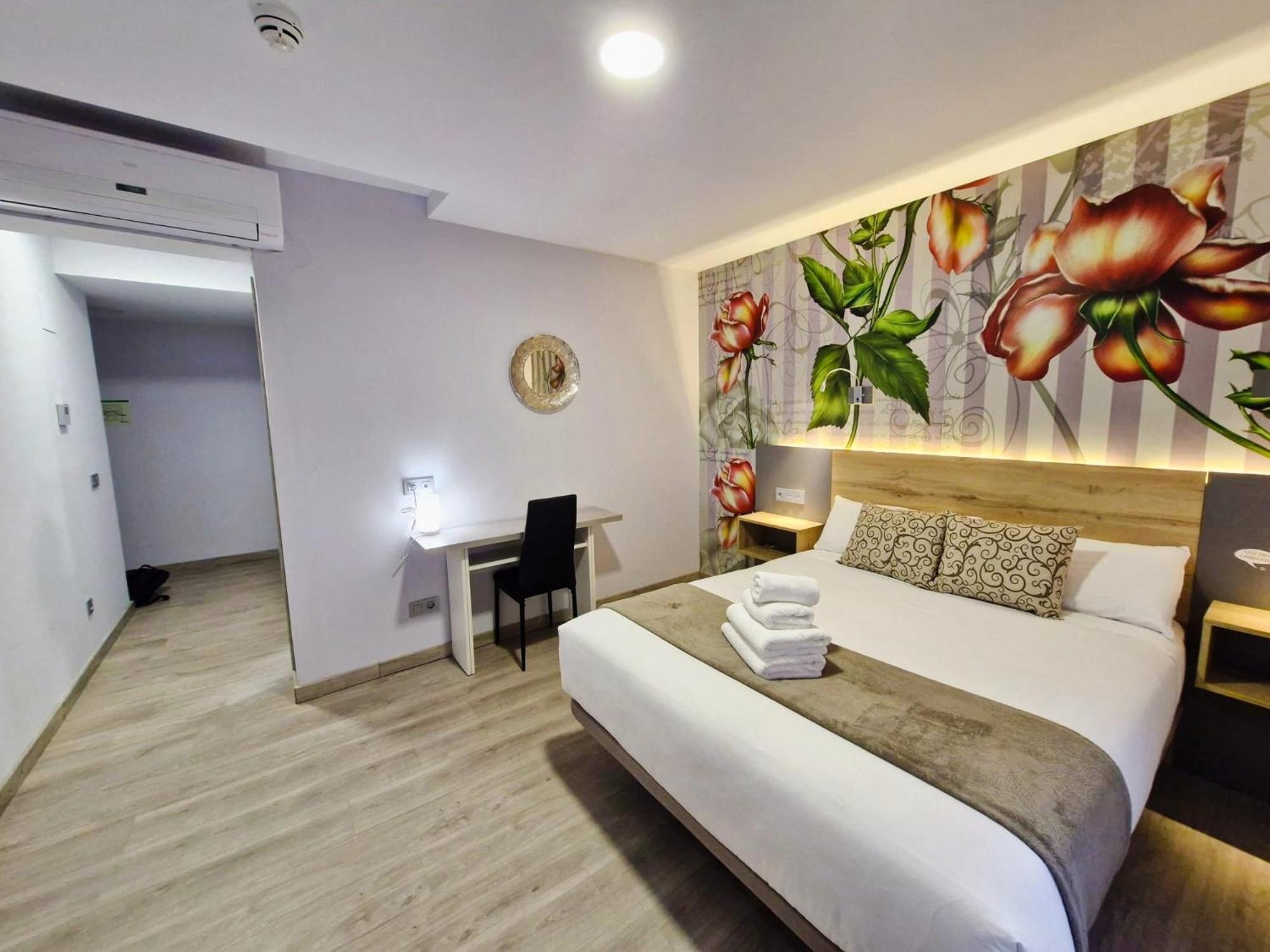 Feeling Home - Suites&Rooms León Exterior foto