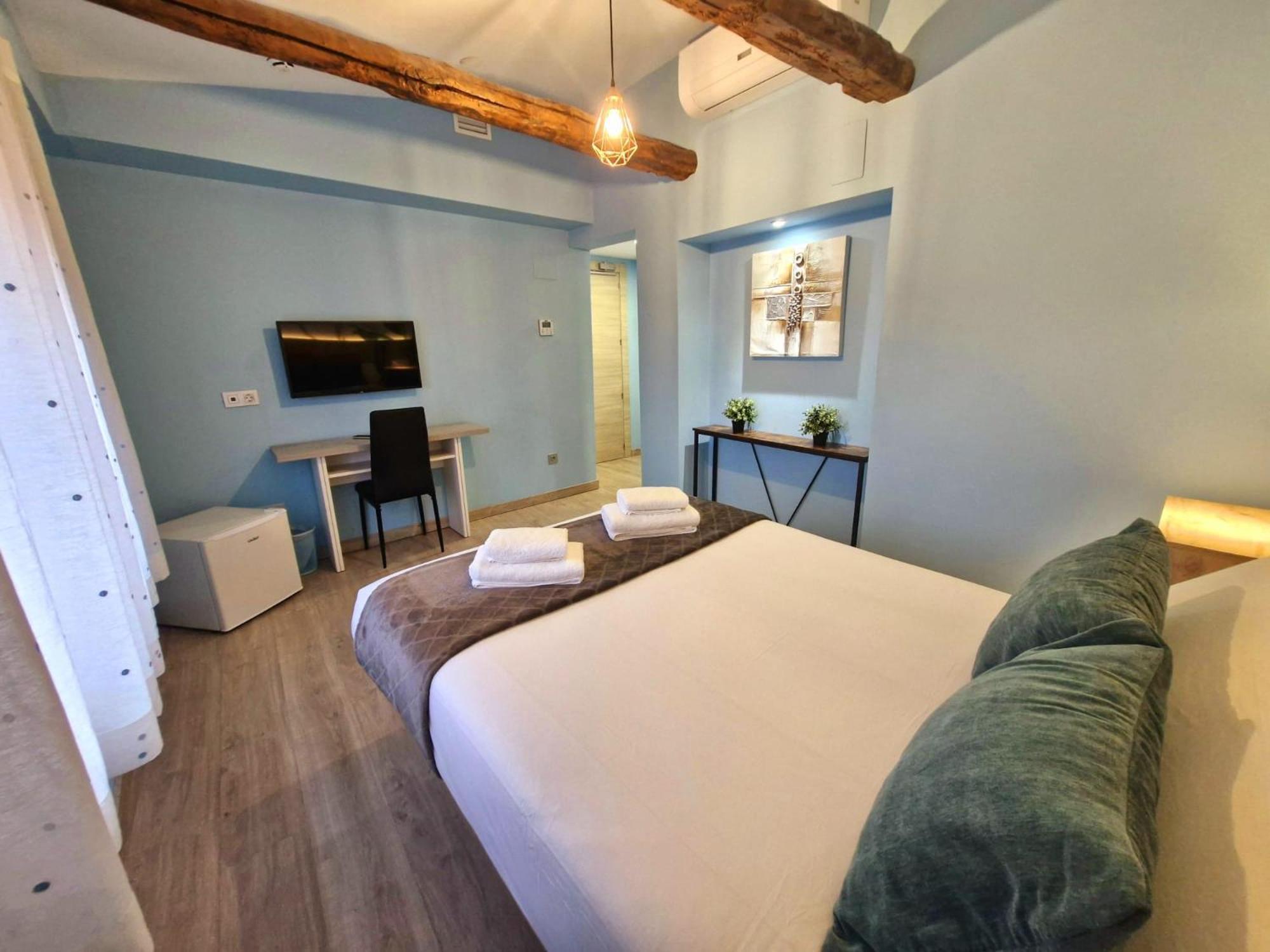 Feeling Home - Suites&Rooms León Exterior foto